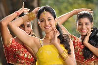 Mirchi Lanti Kurradu Stills